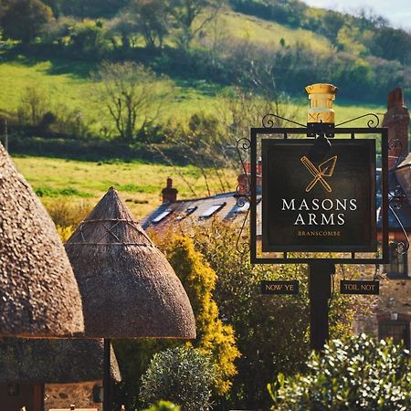 The Masons Arms Hotel Branscombe Buitenkant foto