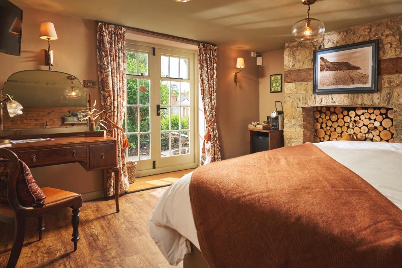 The Masons Arms Hotel Branscombe Buitenkant foto