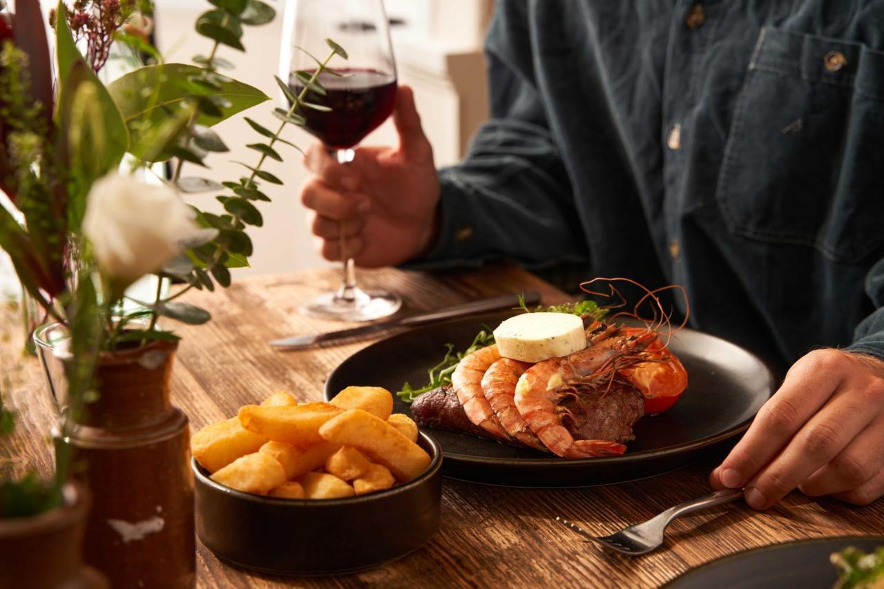The Masons Arms Hotel Branscombe Buitenkant foto